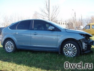 Битый автомобиль Ford Focus