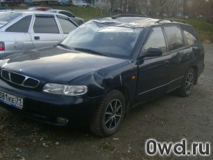 Битый автомобиль Daewoo Nubira