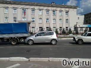 Битый автомобиль Chevrolet Aveo