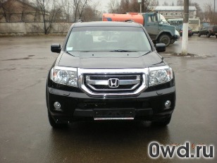 Битый автомобиль Honda Pilot