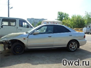 Битый автомобиль Honda Integra